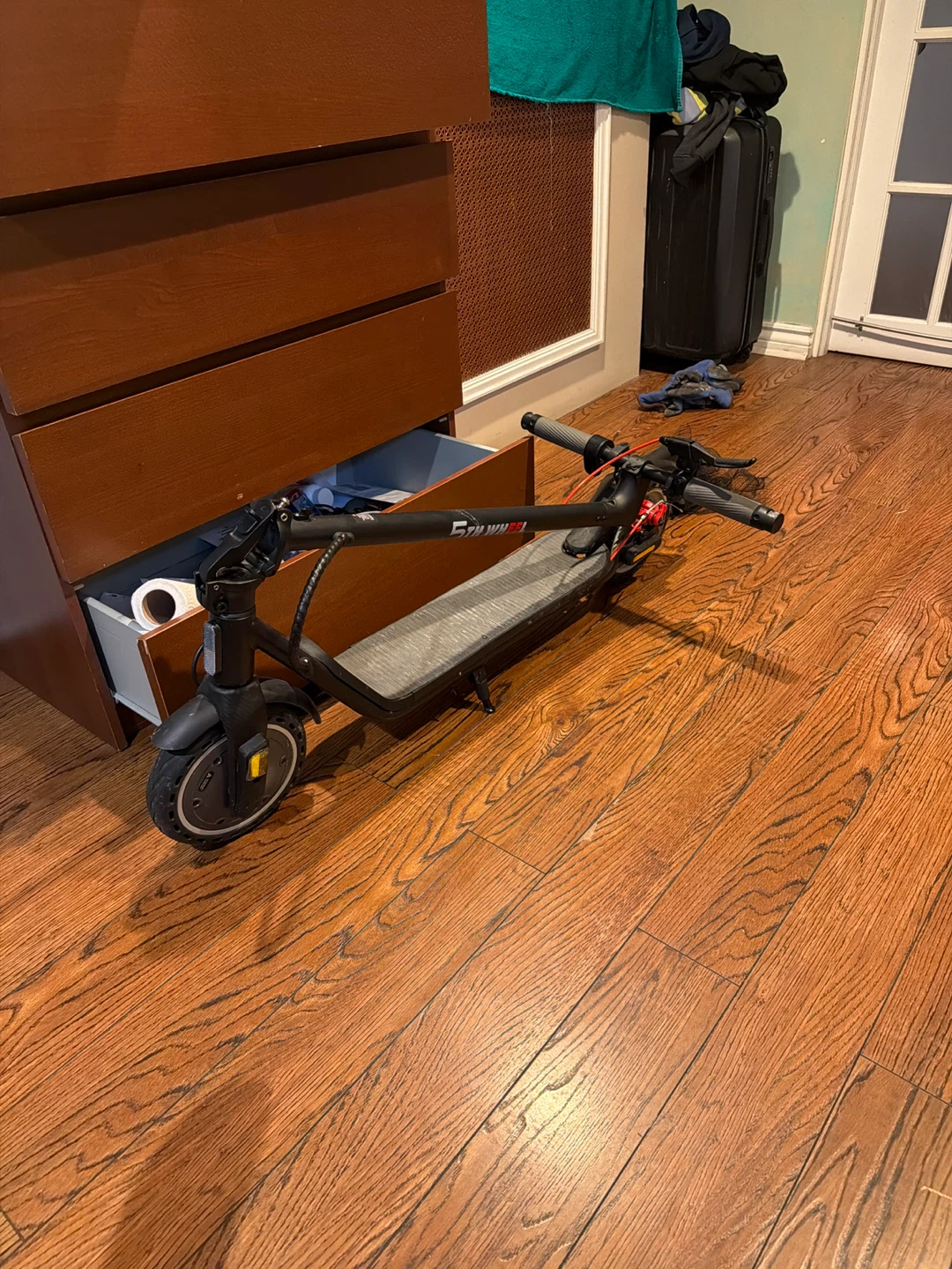 5th Wheel Electric Scooter