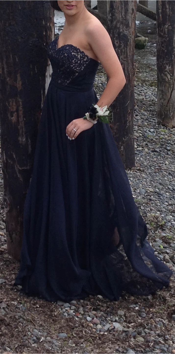 La Femme strapless gown - photo 4