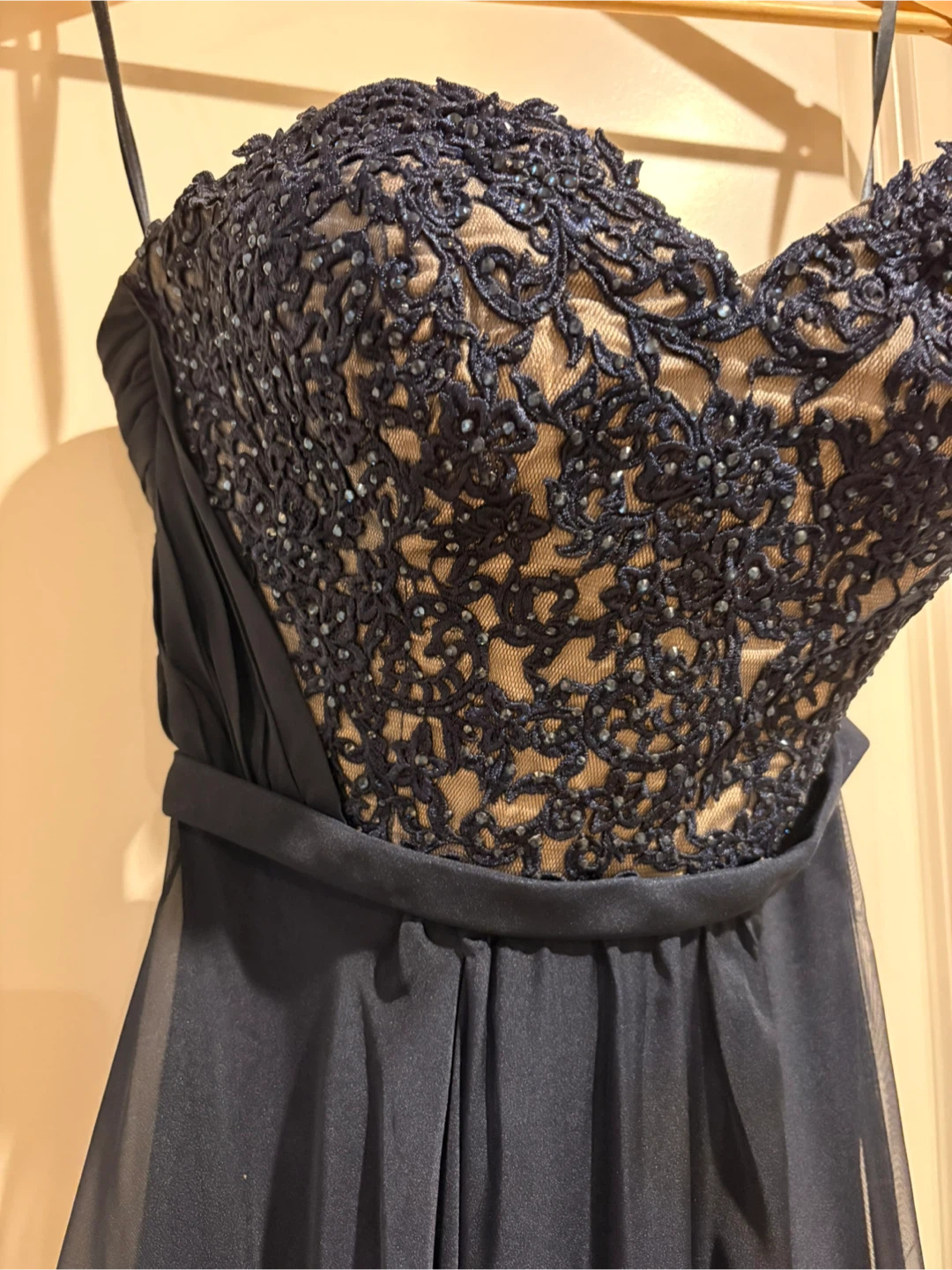 La Femme strapless gown - photo 2