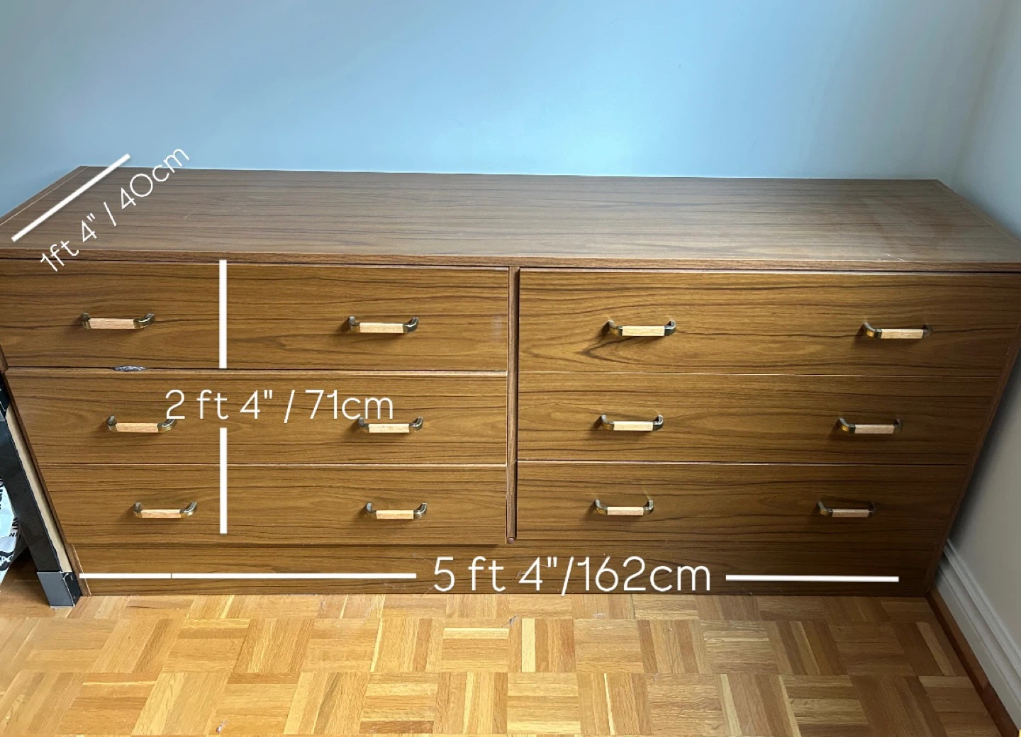 🥕Preowned Minor Scratch Wooden Dresser w/ 6 Drawers pick up only - photo 2