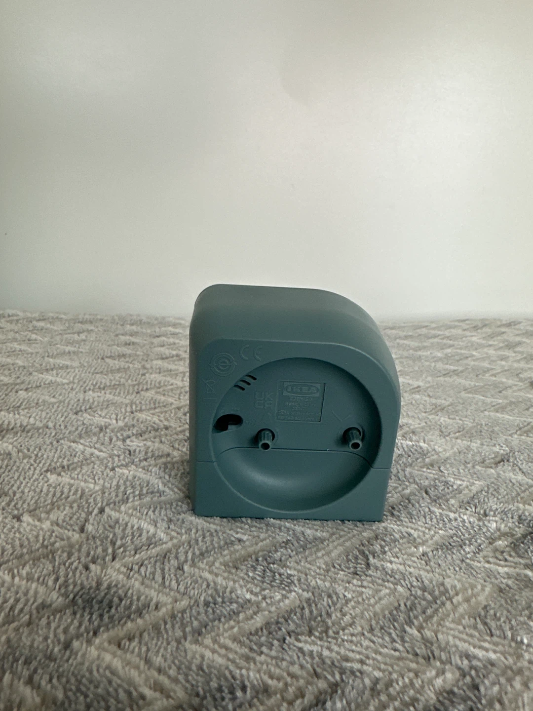 IKEA Alarm Clock - Teal - photo 2
