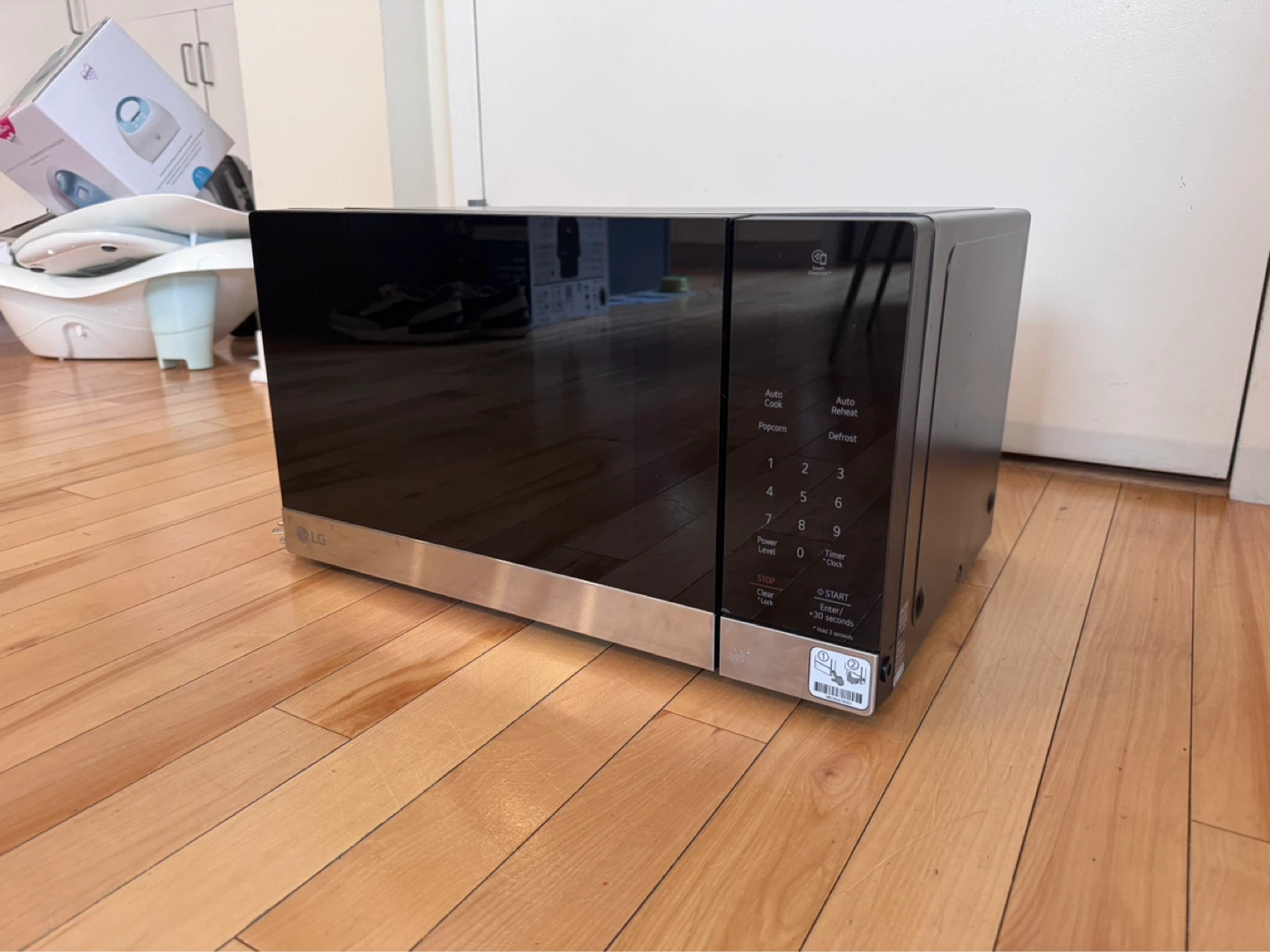LG Microwave Oven