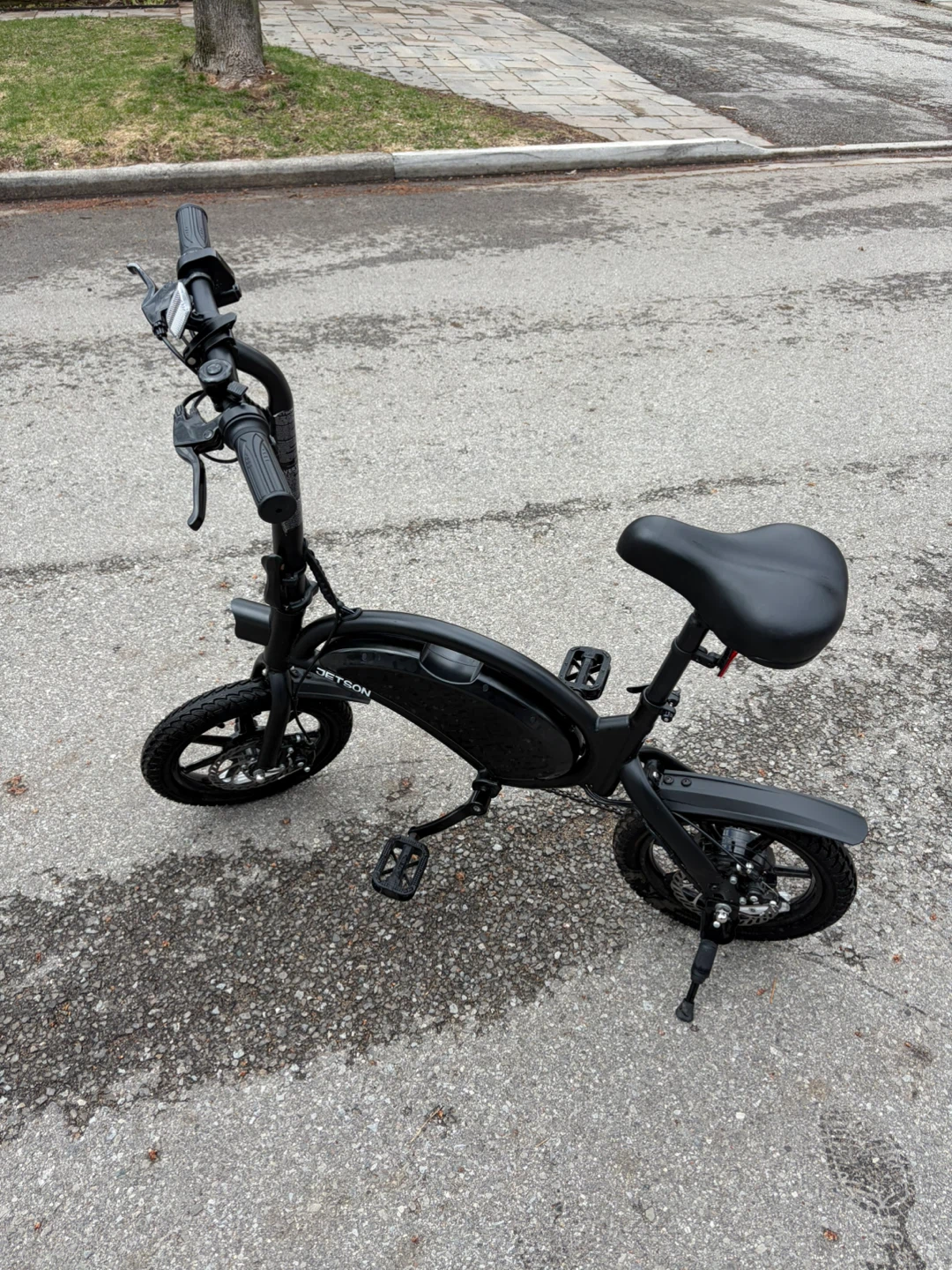 Jetson Electric Bike (E-Bike) – Compact – Like New
