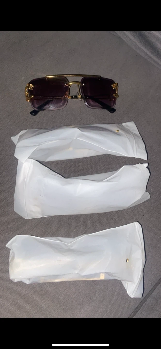 Gold Frame Sunglasses - photo 2