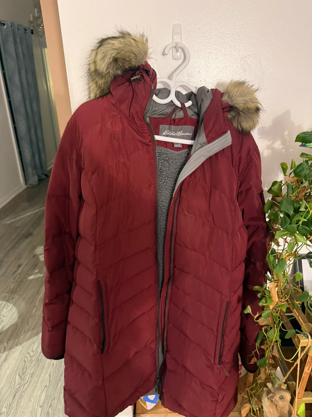 Eddie Bauer Women's Puffer Coat - Burgundy