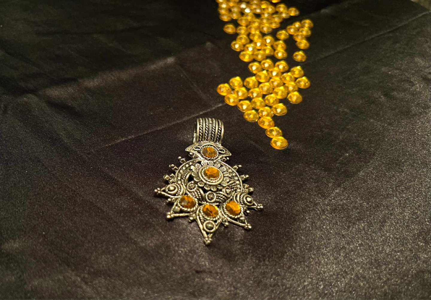 Indian/Tribal Exquisite Women’s Necklace Pendant - photo 3