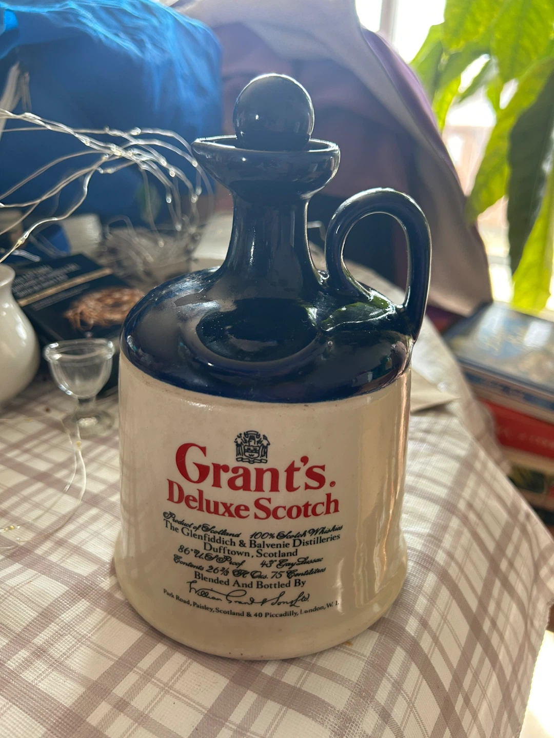 Grant's Deluxe Scotch Ceramic Decanter