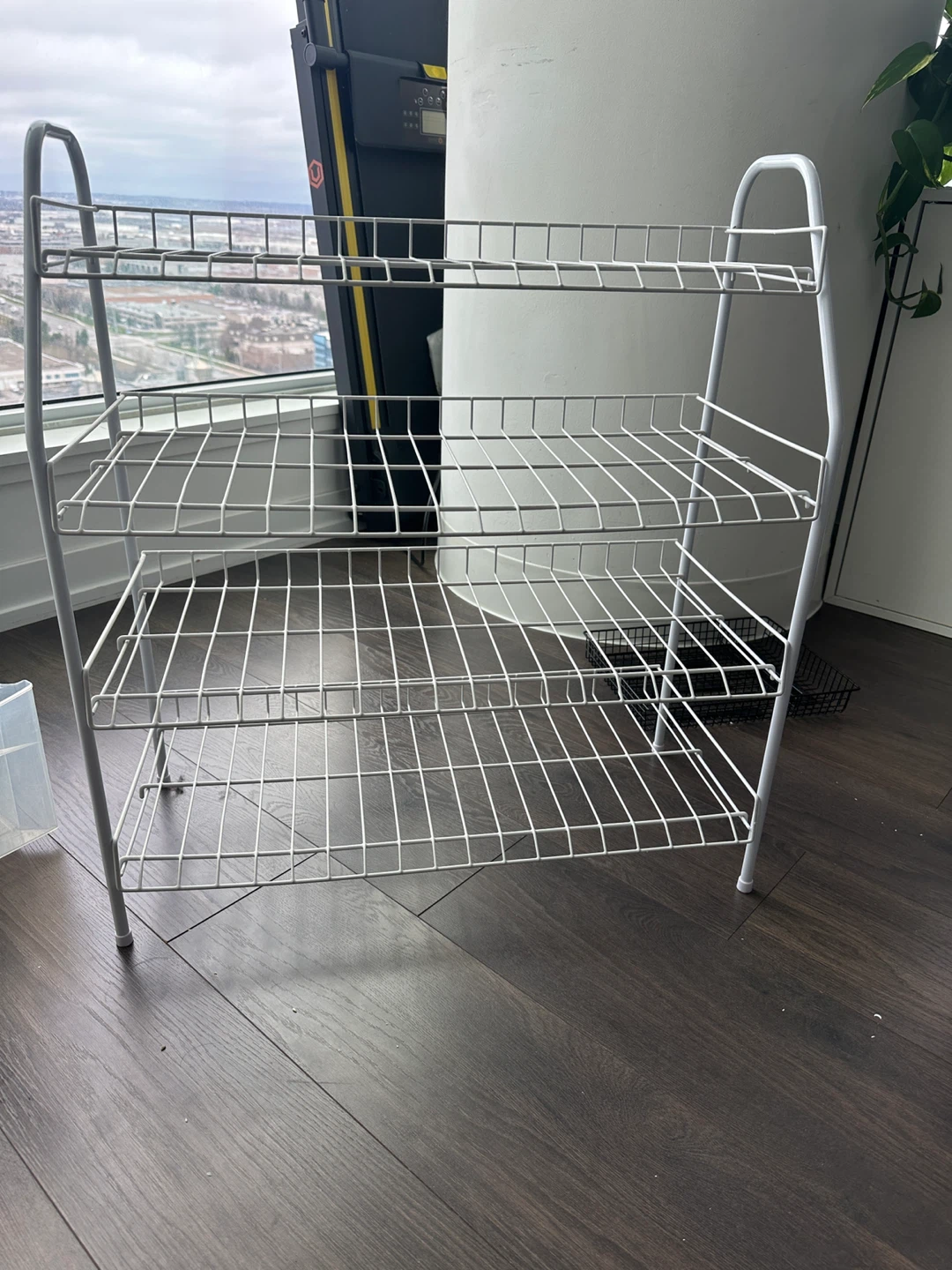 White 4-Tier shoe rack