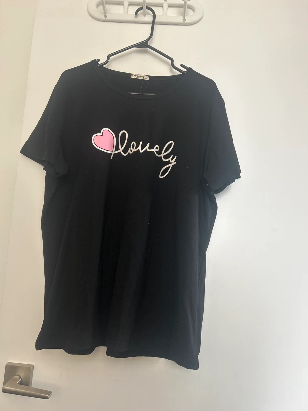 ISHOPEER Black "Lovely" T-Shirt XXL