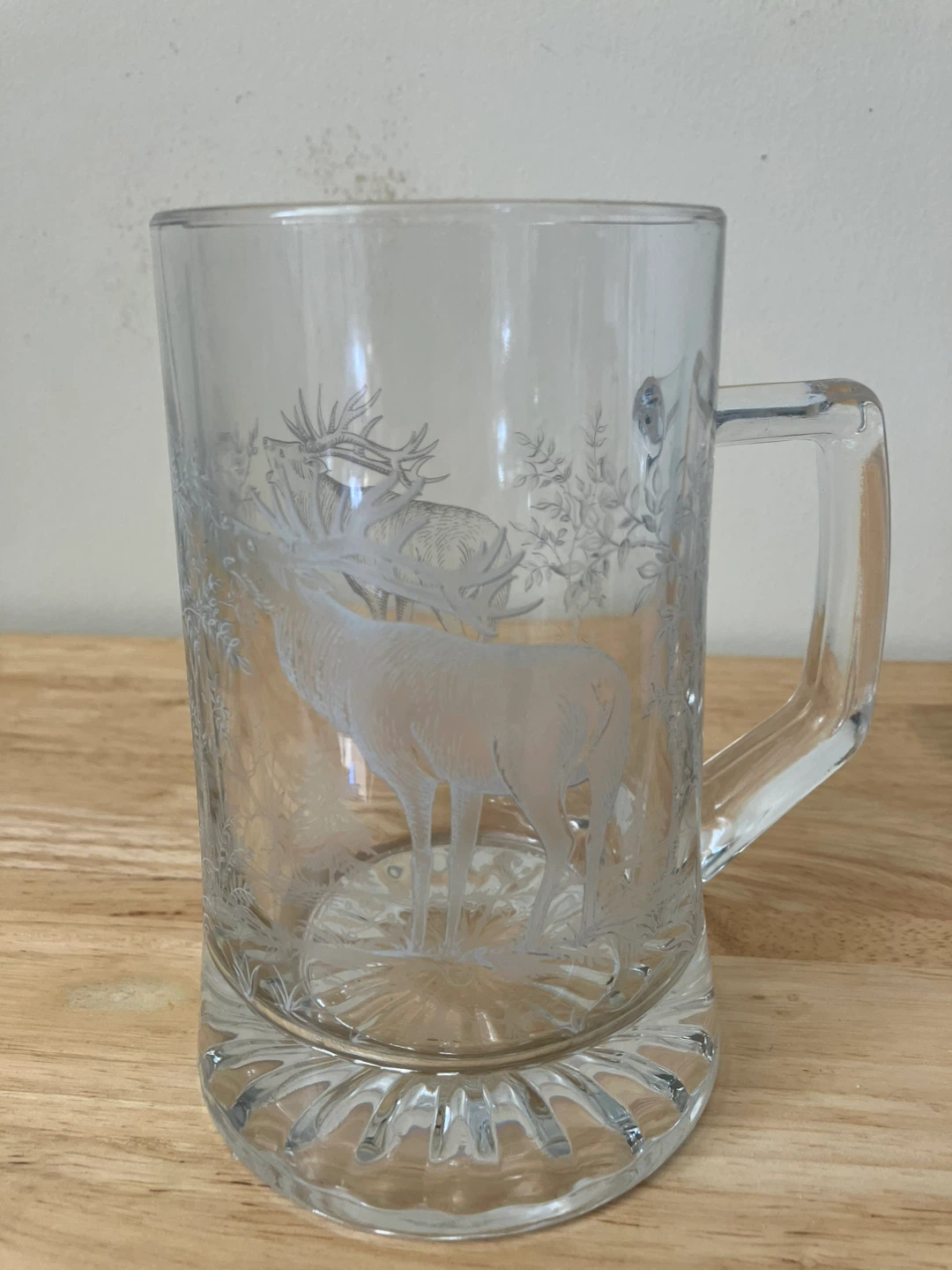 Etched Glass Beer Mug with Elk Design