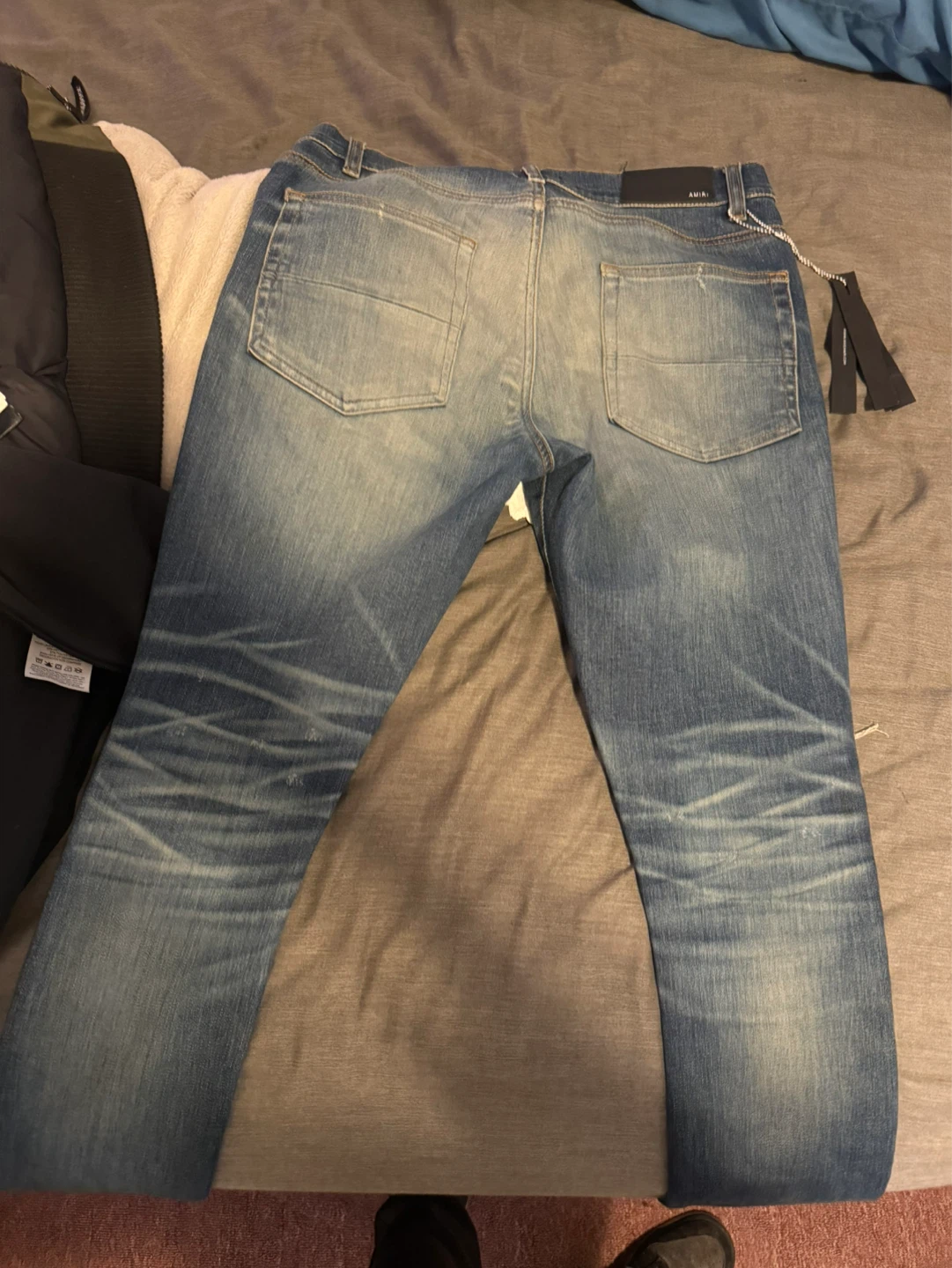 AMIRI Broken Jean Medium Indigo Distressed Denim Size 31 - photo 2