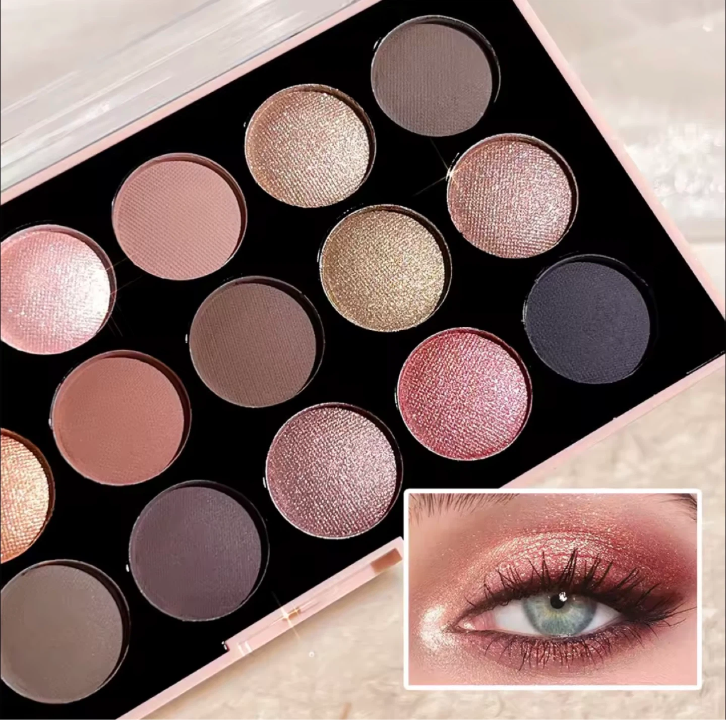 18 Color Eyeshadow Palette - photo 2