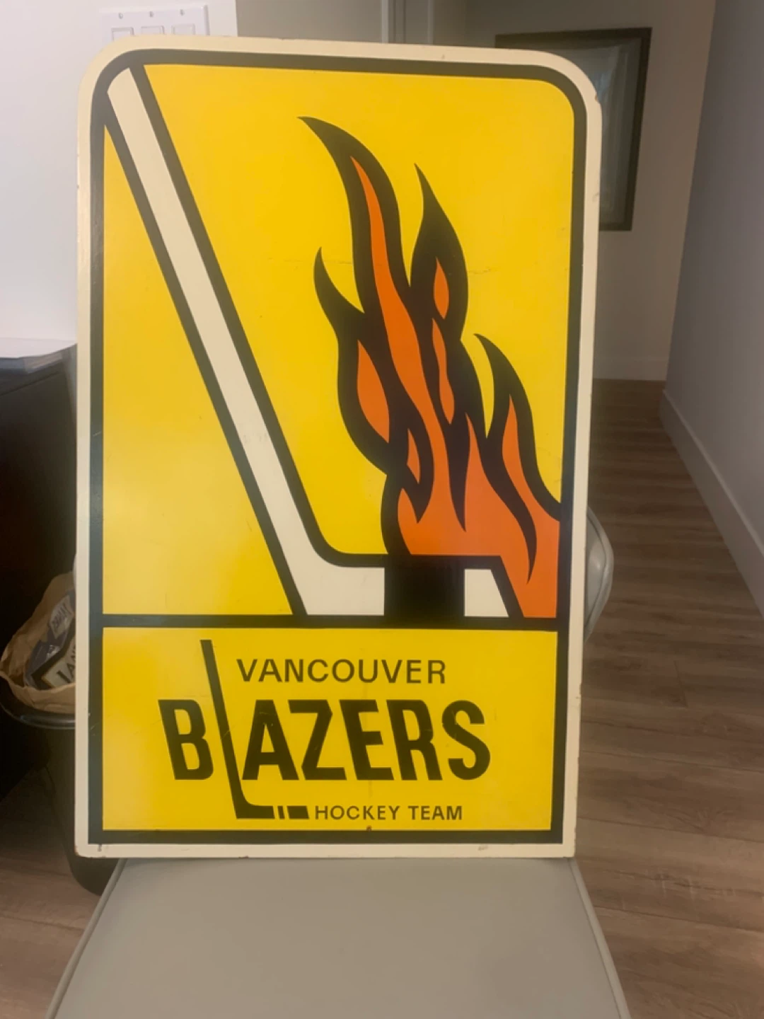 Vancouver Blazers Hockey Team Sign