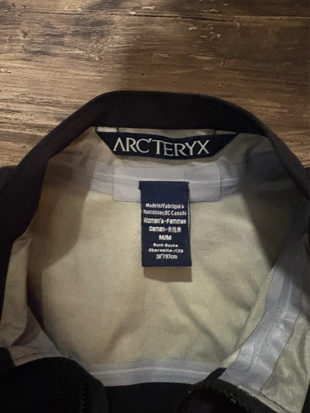 Arc'teryx Women's M/M Jacket - photo 2