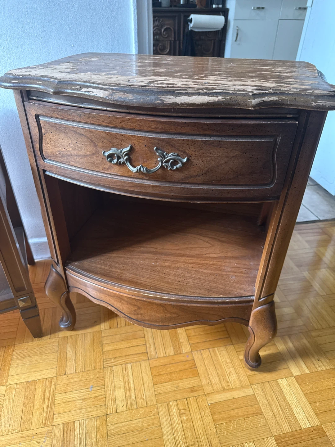 Vintage Wooden Display Cabinet ( take all) - photo 3