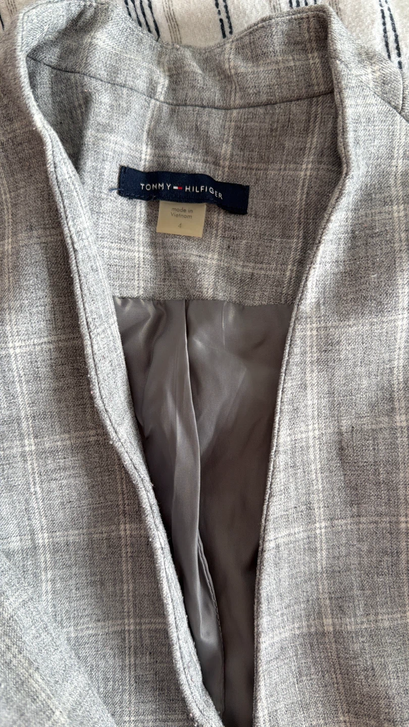 Tommy Hilfiger Women's Grey Plaid Blazer