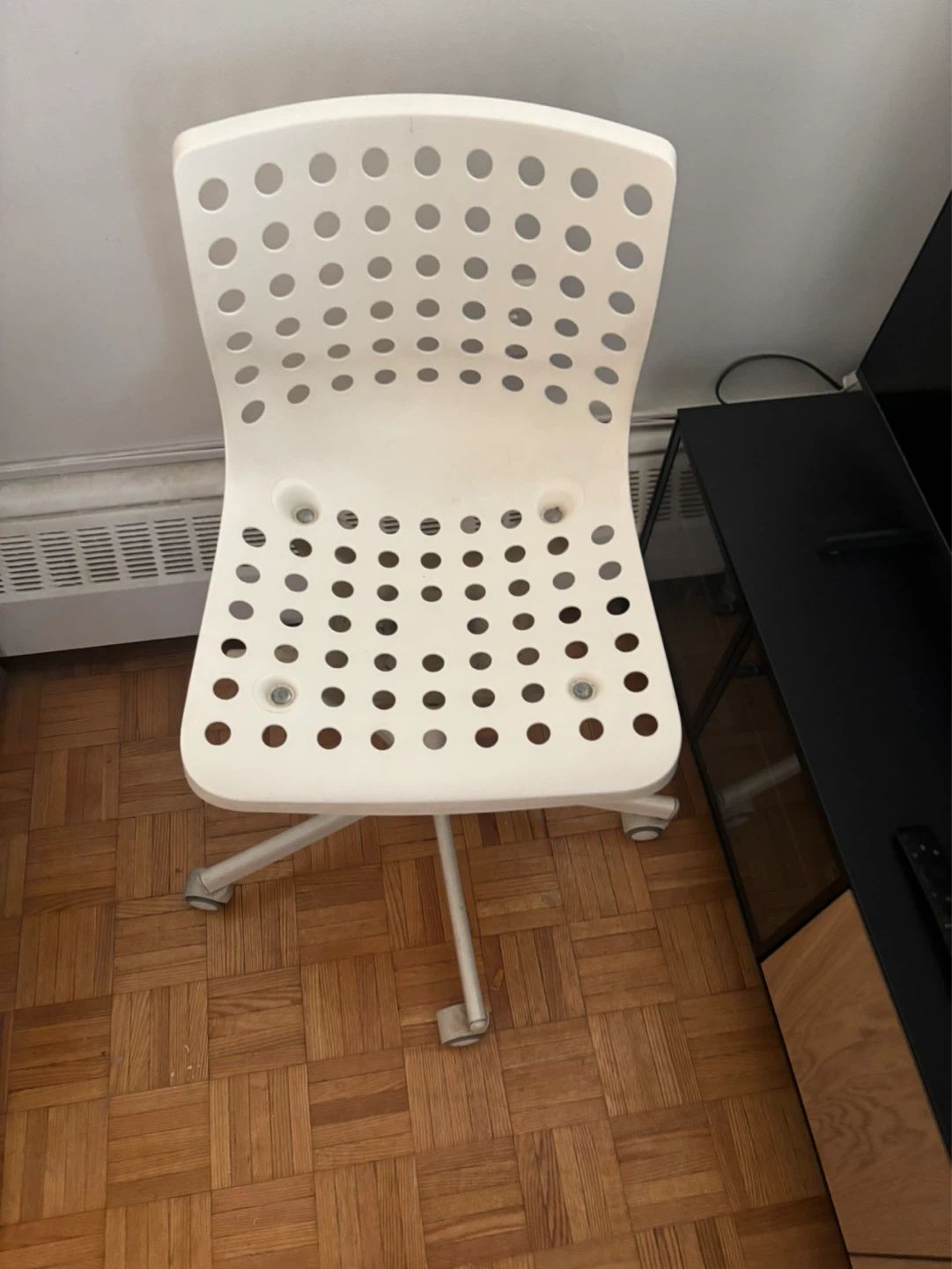 White IKEA Swivel Office Chair - photo 3