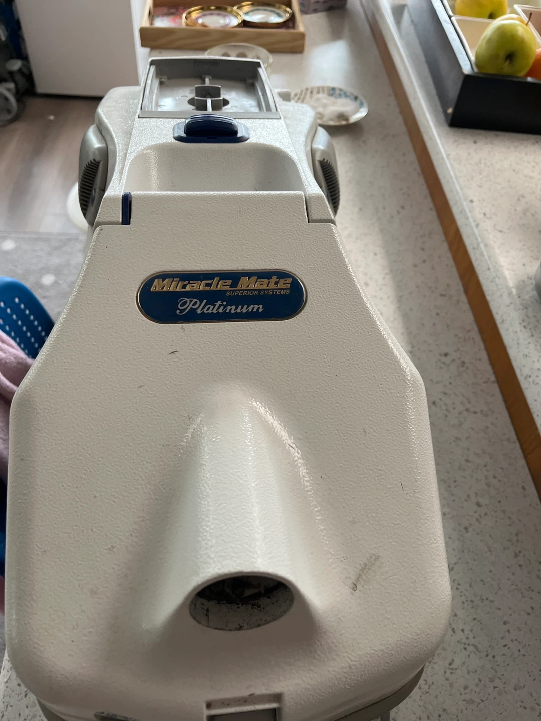 Miracle Mate Platinum Vacuum Cleaner