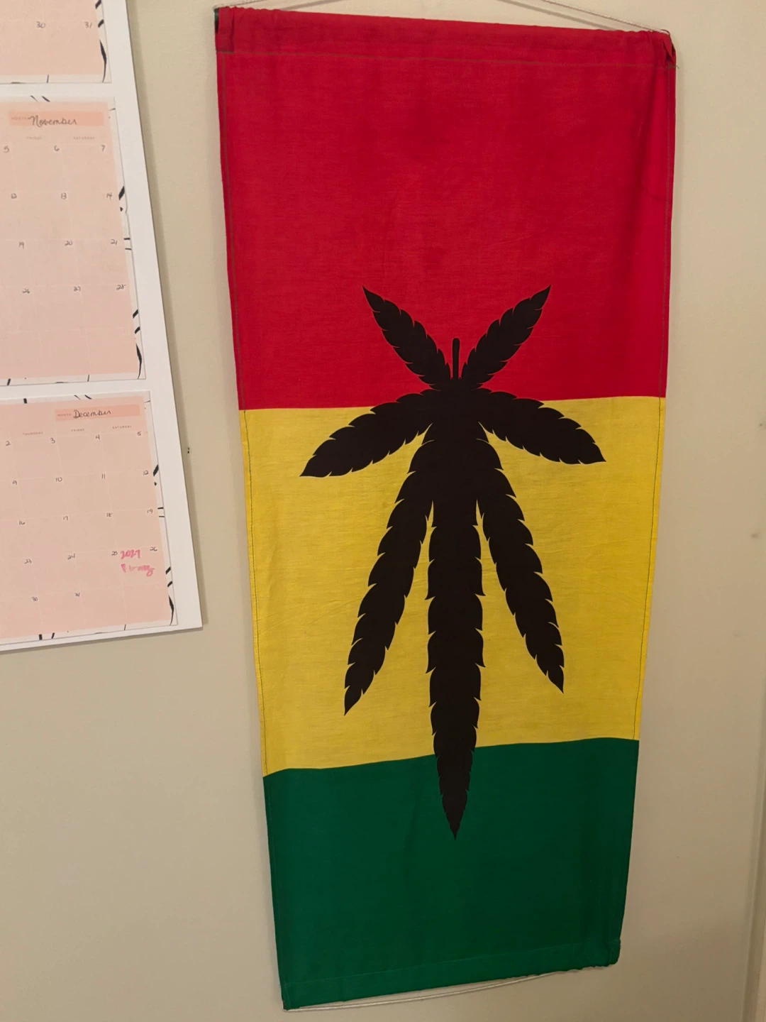 Rasta Leaf Banner 100% Cotton