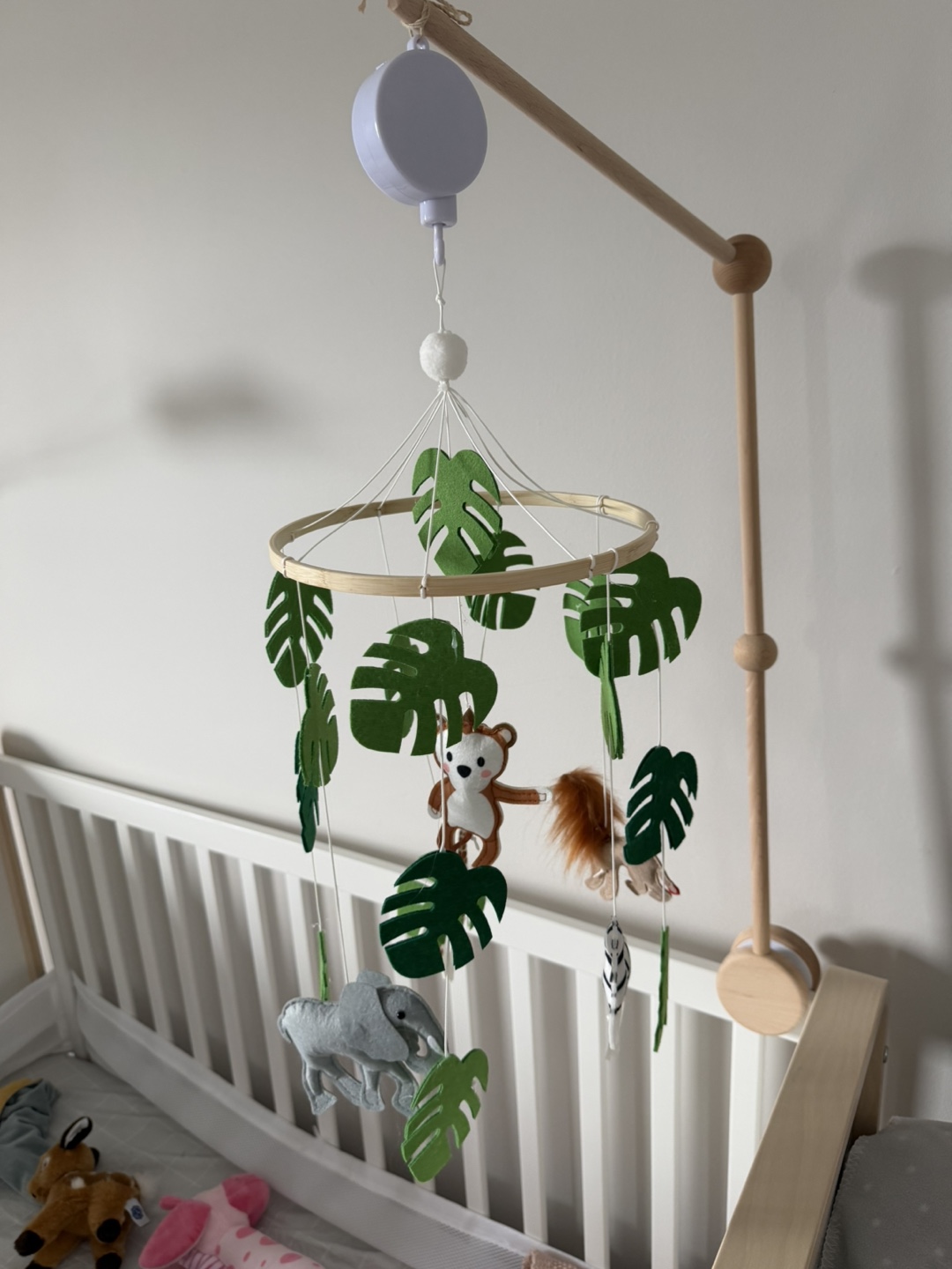Jungle Animal Crib Mobile with arm - photo 2