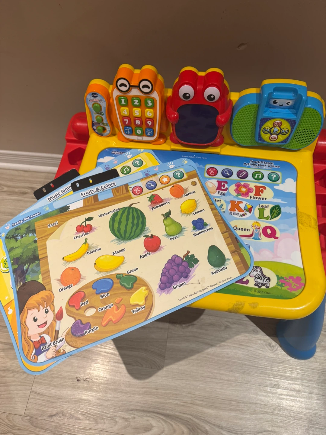 Toddler learning table - photo 3