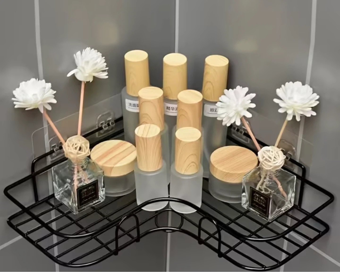 Preowned Rust Proof Shower Caddy Kitchen/ Bathroom Storage Rack - photo 5