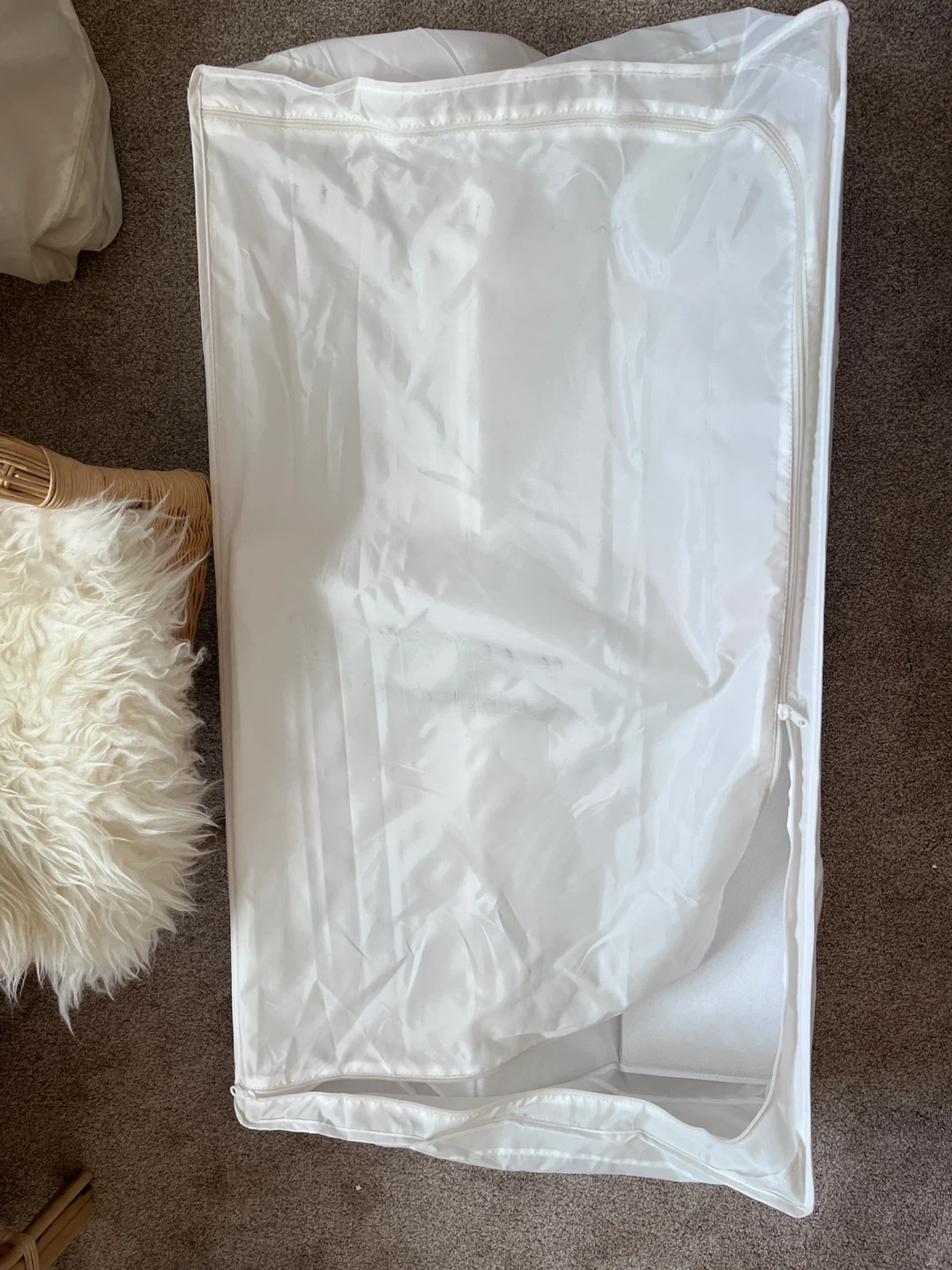 2 White under the bed storage bags - photo 2