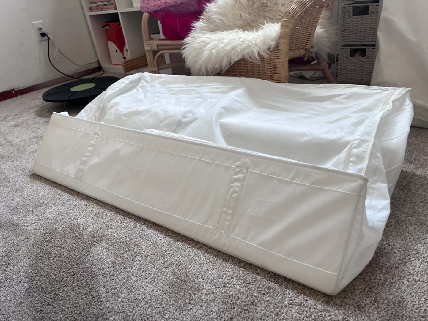 2 White under the bed storage bags