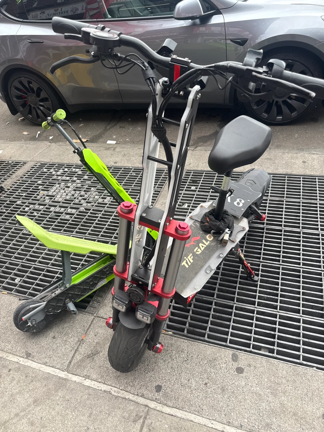 TIF GATO Electric Scooter with Seat - photo 2