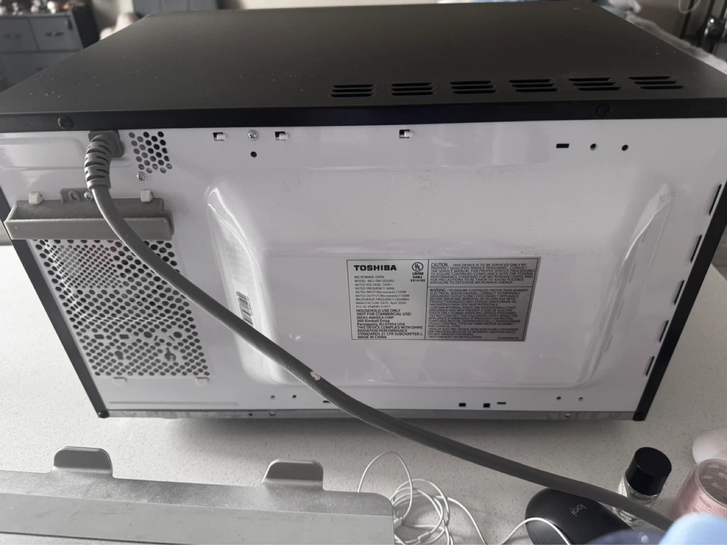 Toshiba Black Microwave - photo 3