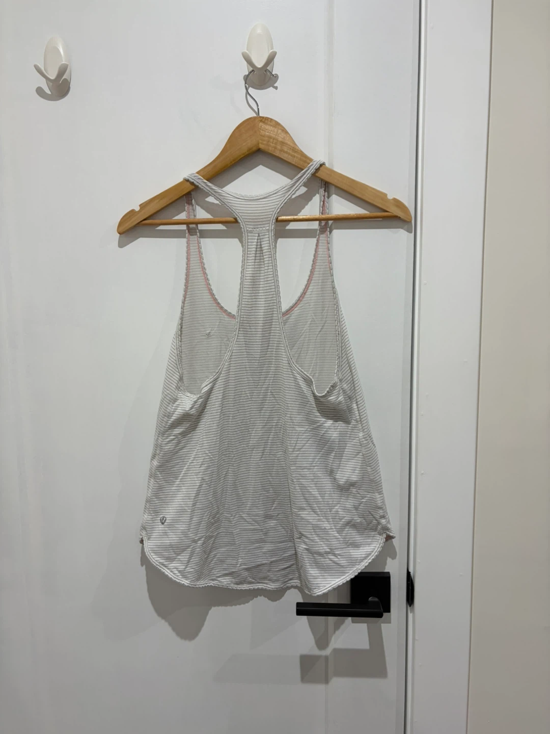 Lululemon Tank Top - photo 2