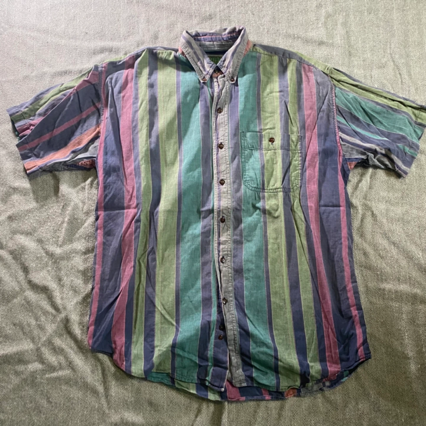 Vintage Riggins Short Sleeve Striped Button-Up Shirt L/G