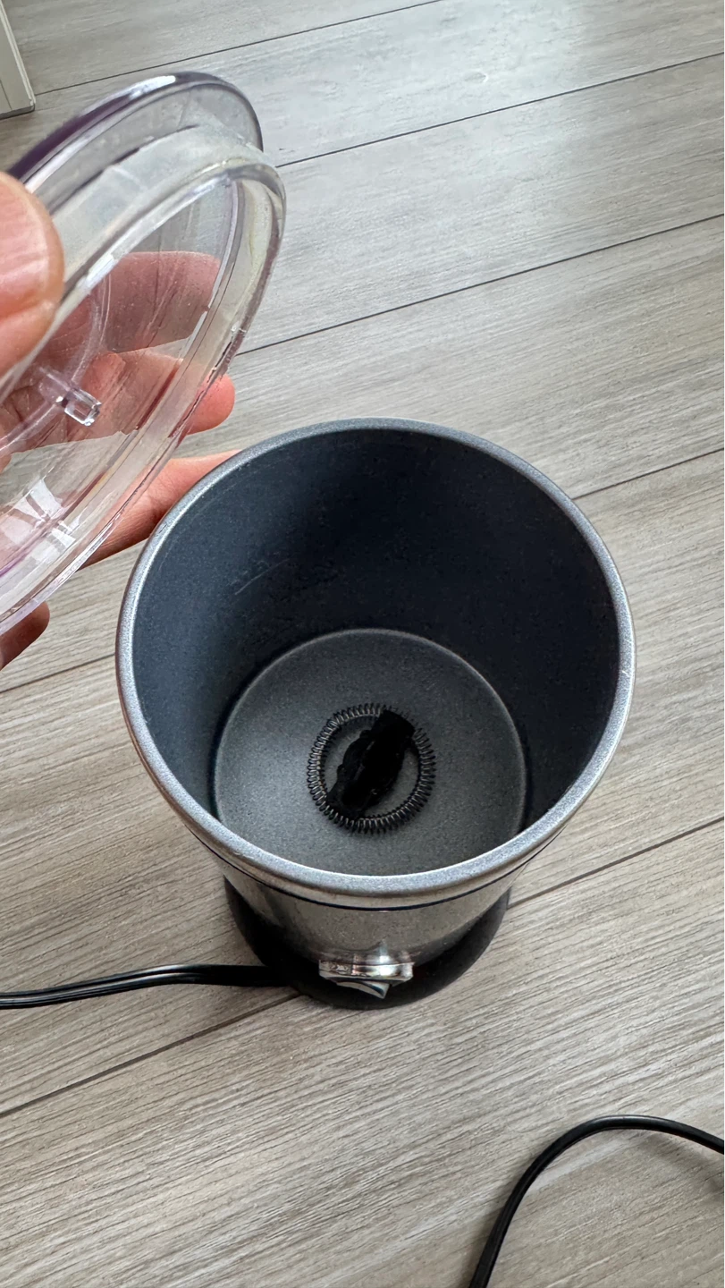 Bodum Black Electric Milk Frother - photo 2