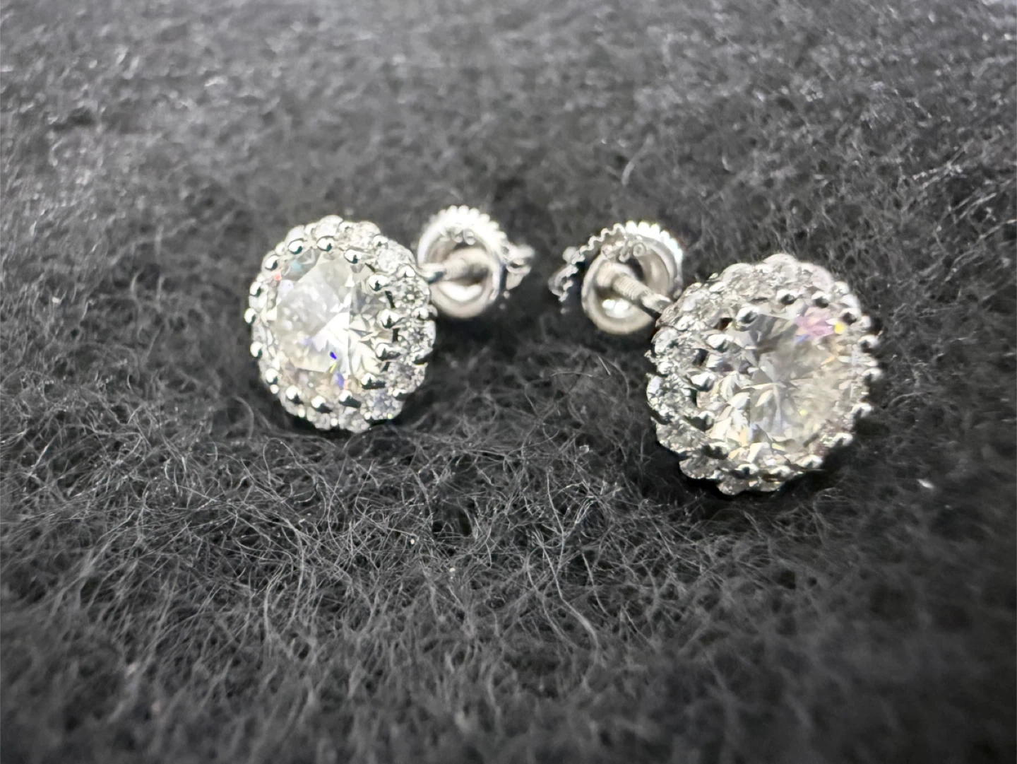 Sterling Silver Moissanite earing