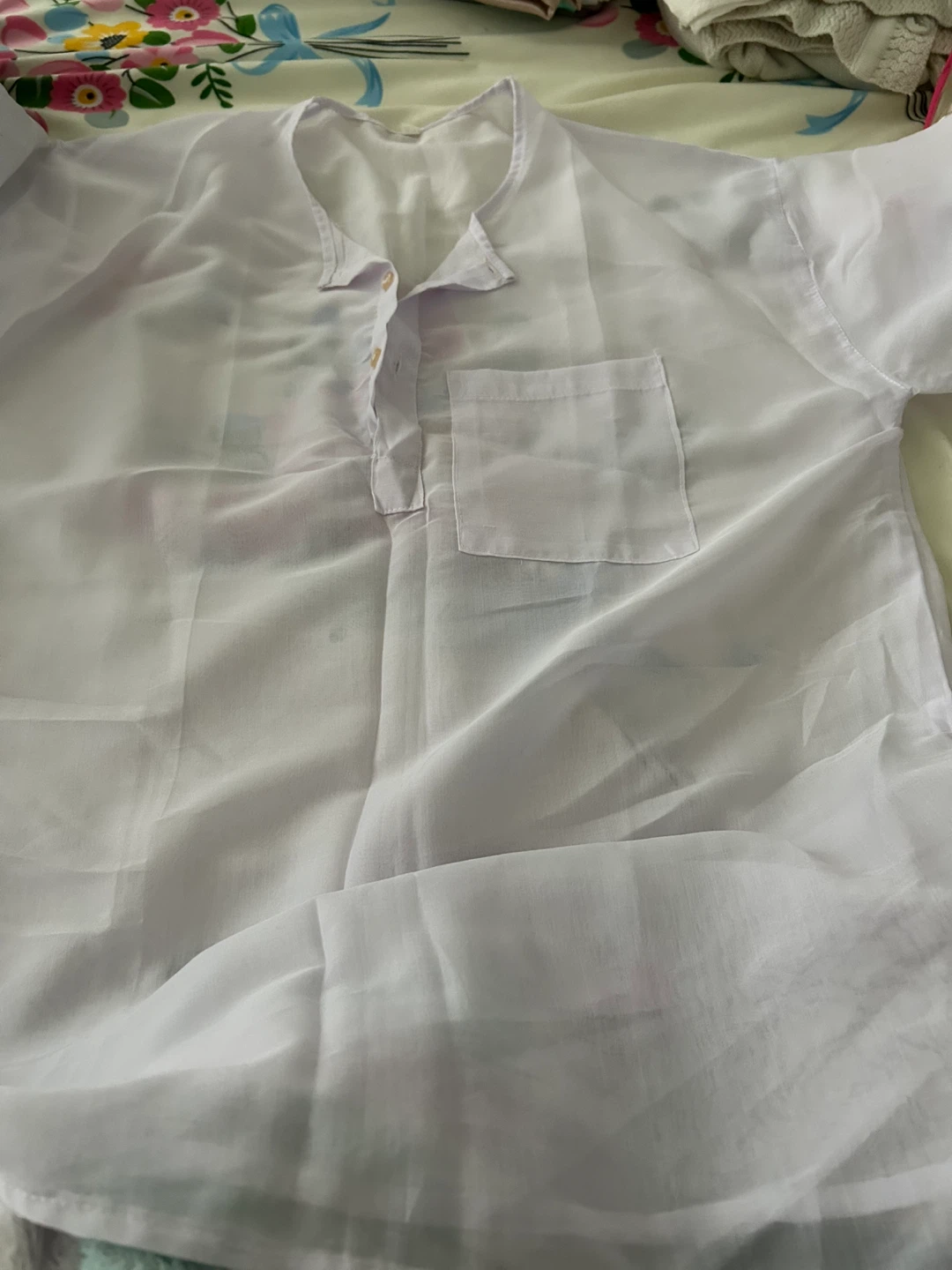 White short sleeves shirt with pocket 2 piece for man