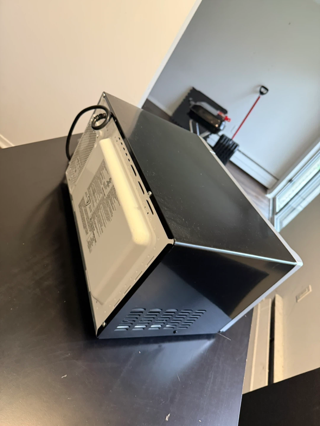Hamilton Beach Microwave Oven - photo 4