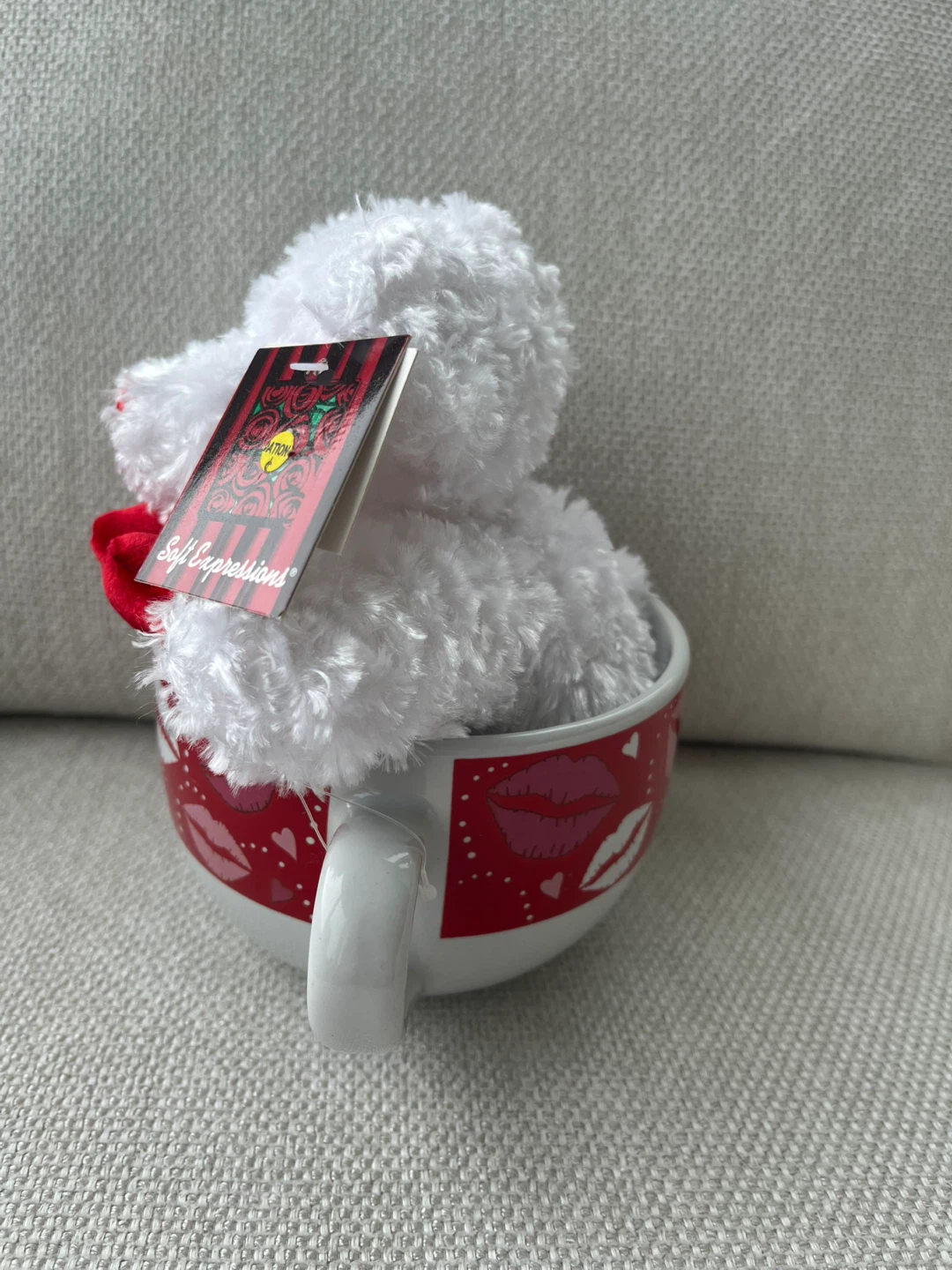 Brand New - White Teddy Bear in Kiss Mug - photo 4