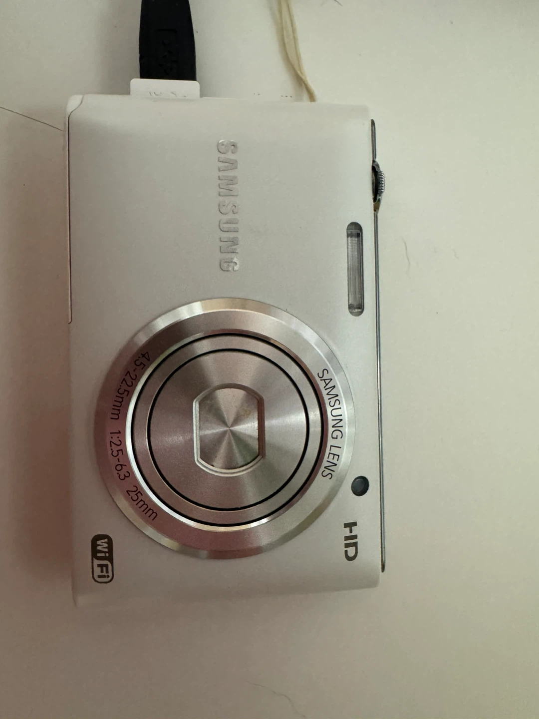 Samsung ST150F WiFi HD Digital Camera - White