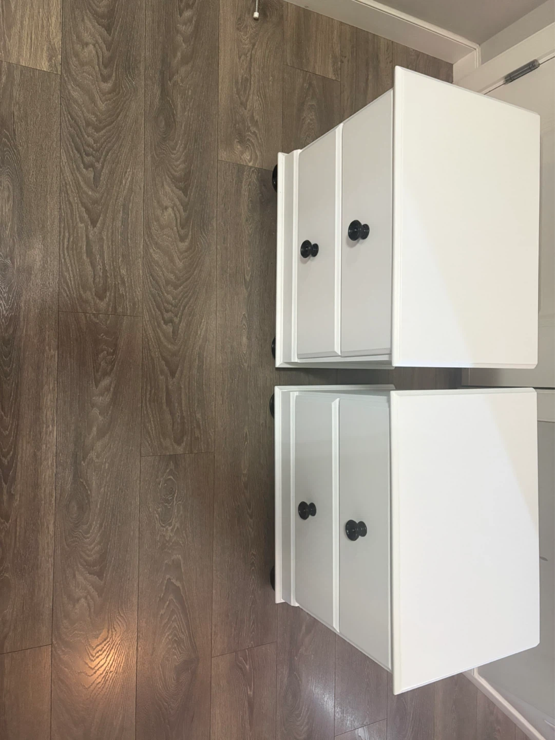 White 2-Drawer Nightstands (Set of 2) - photo 2