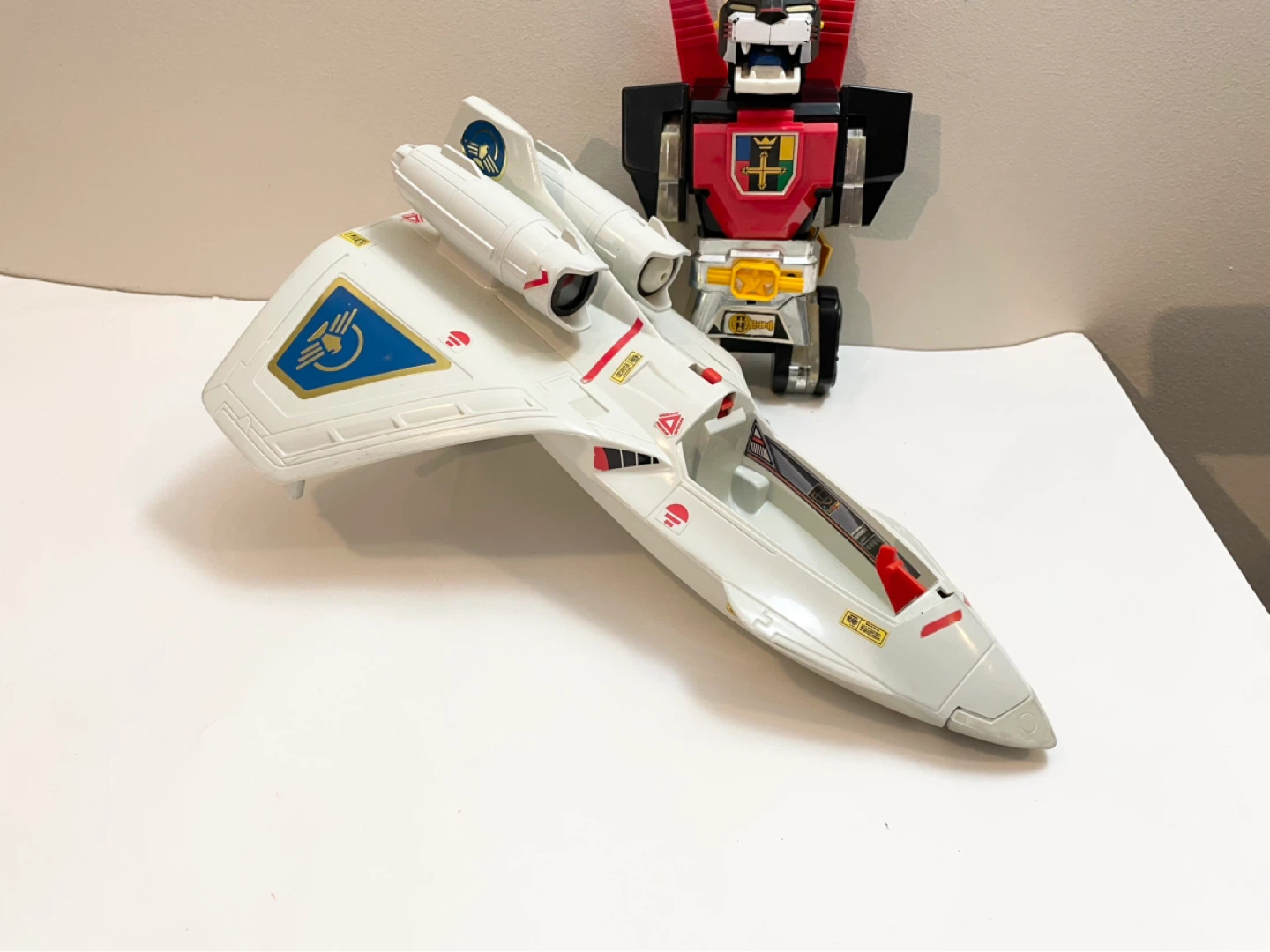 Voltron Lion Vehicle - photo 5