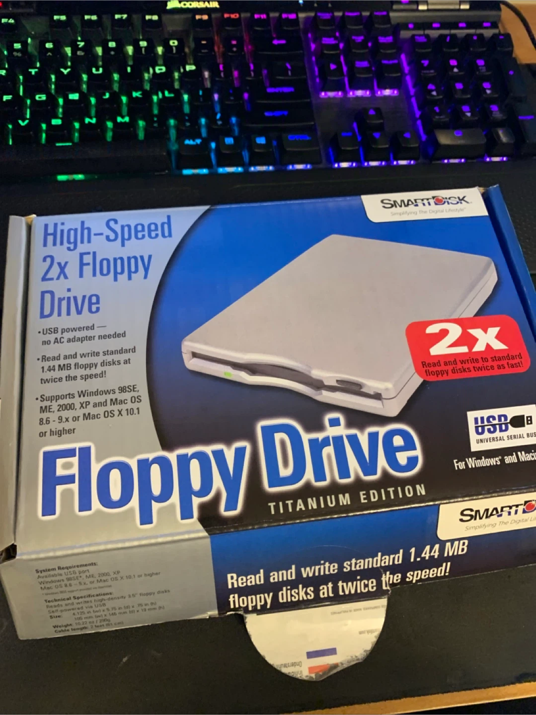 SmartDisk High-Speed 2x Floppy Drive Titanium Edition - photo 2