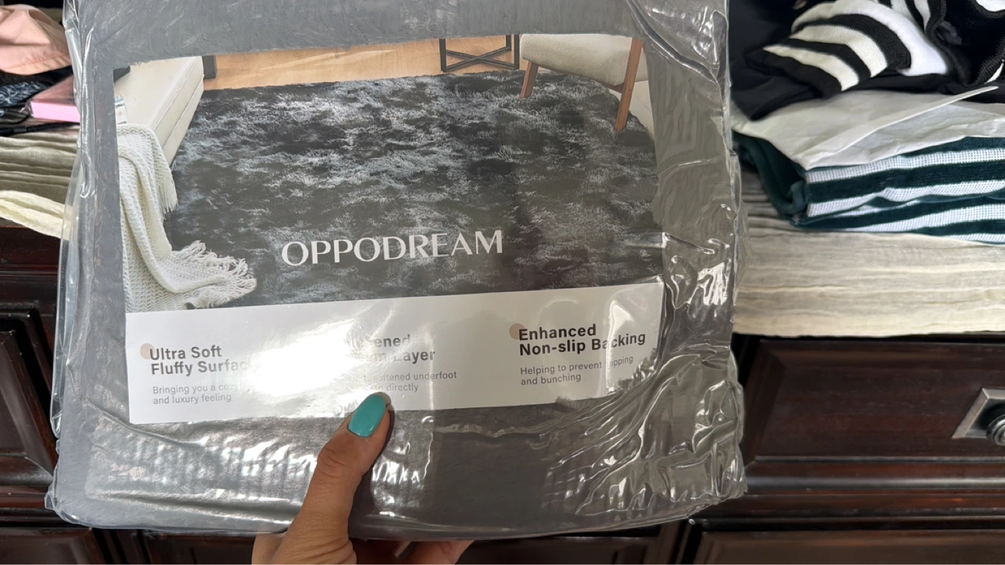 OPPODREAM Ultra Soft Fluffy Area Rug