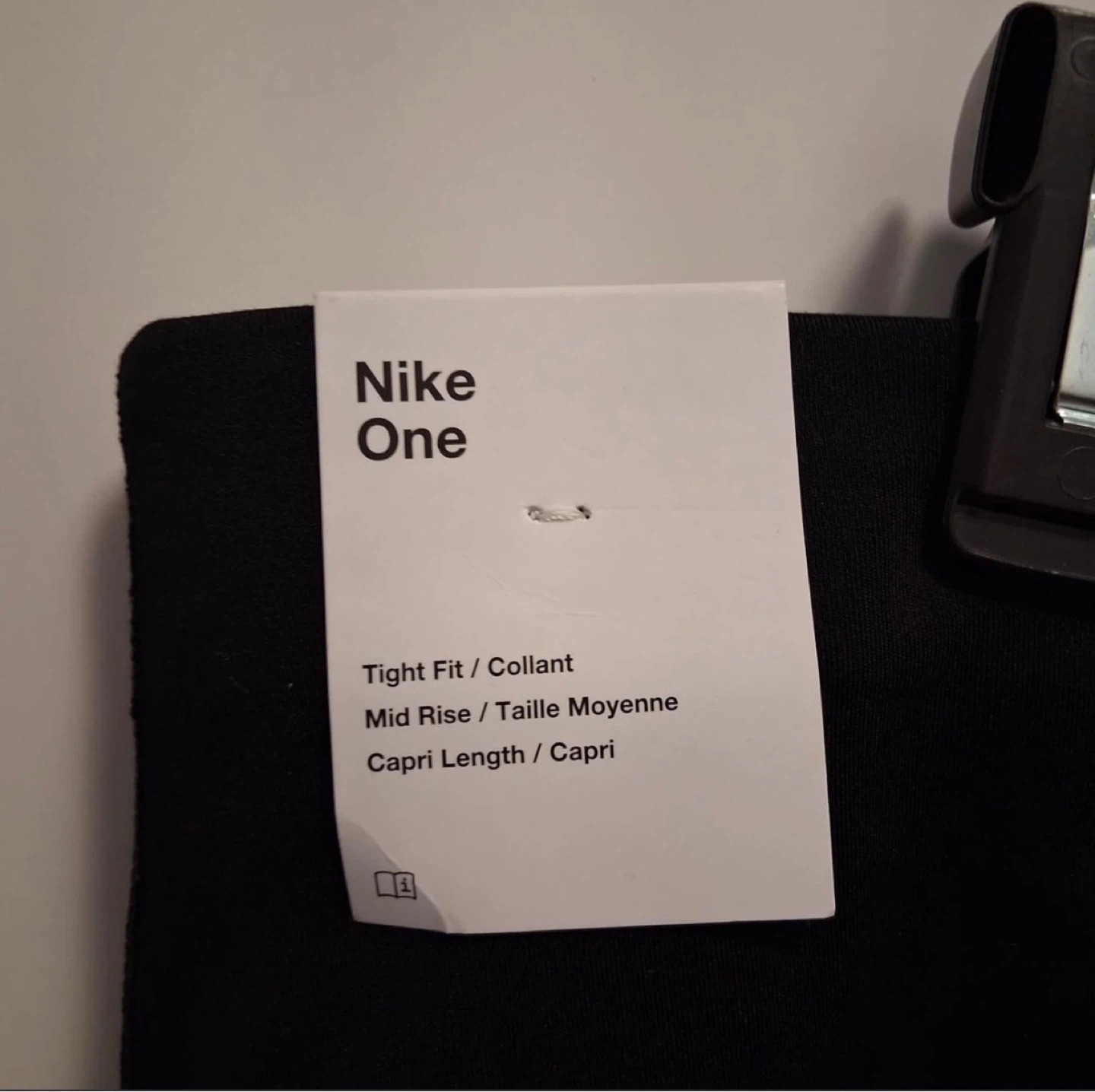 Nike One Mid Rise Capri Leggings