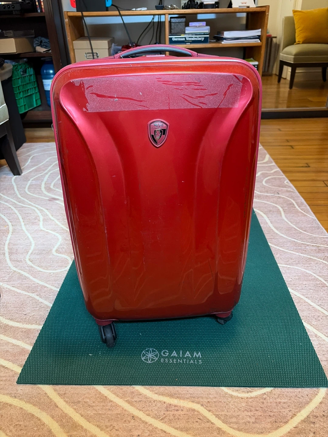 Hèys Astra Executive Red Luggage
