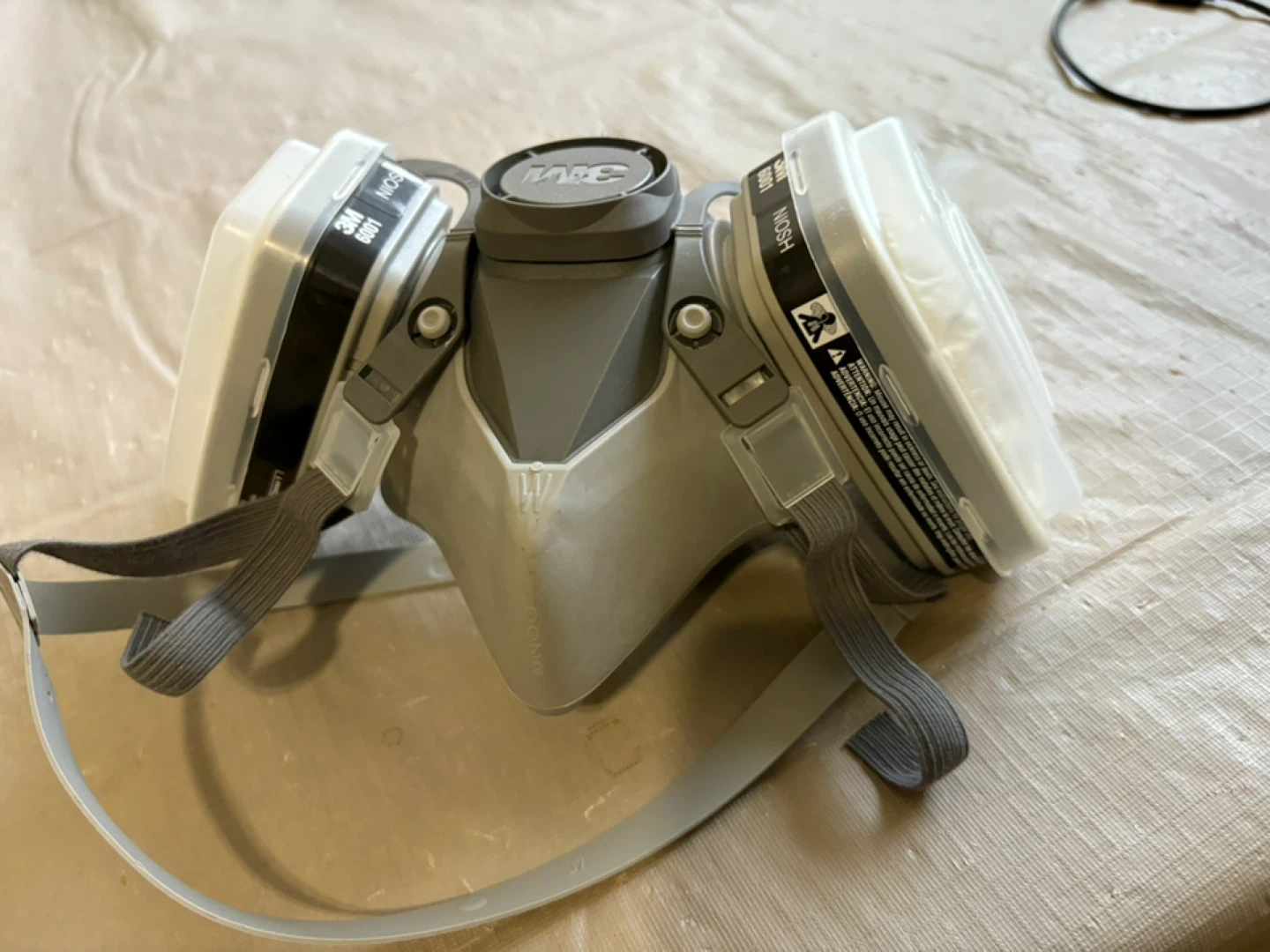 3M 6001 Half Face Reusable Respirator Mask - photo 2