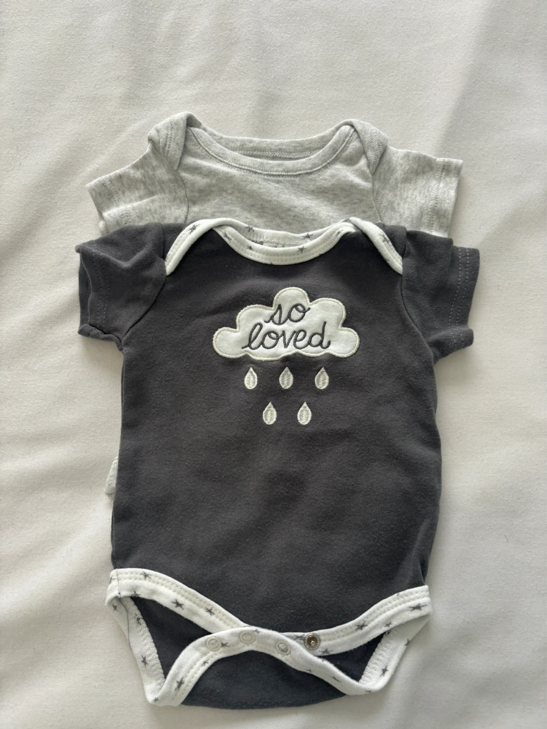 Bundles Baby Place 0-3M Onesies (2-Pack)