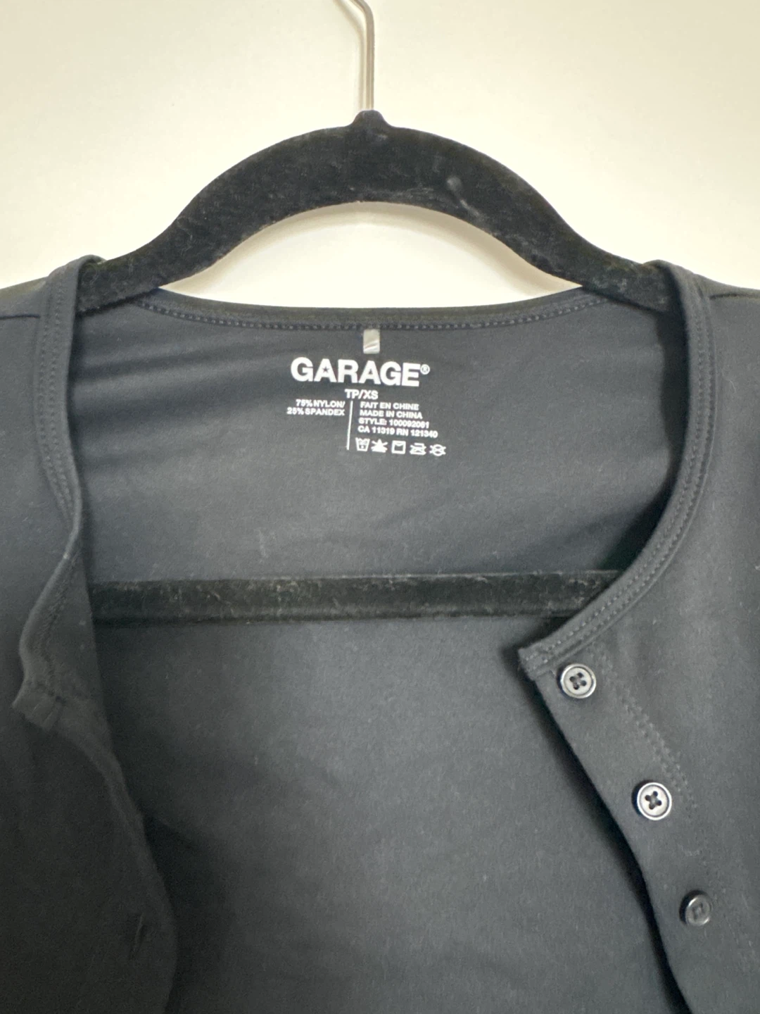 Garage Black Cropped Cardigan Top Size XS - photo 2