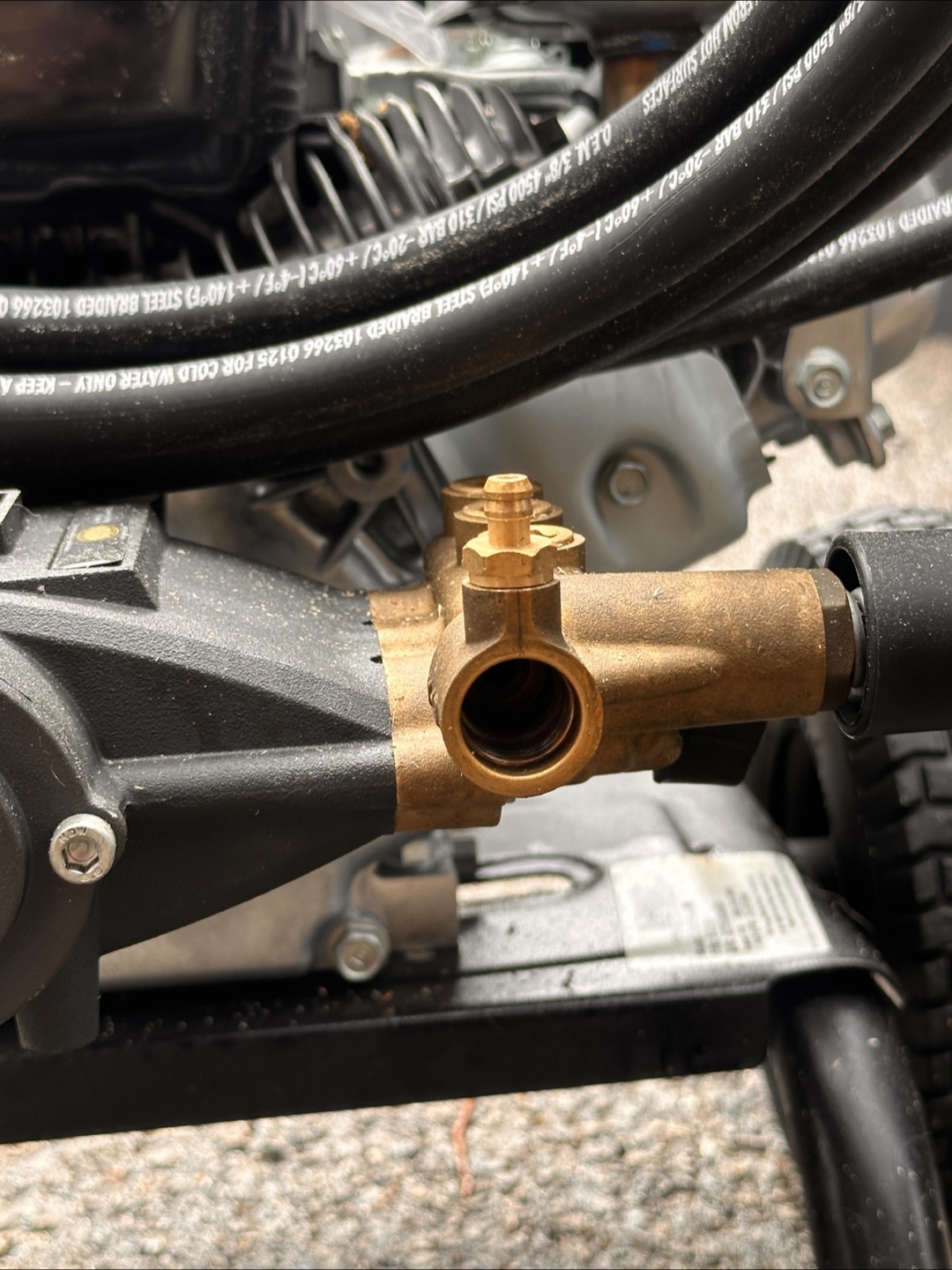 DEWALT 3600 PSI Gas Pressure Washer - photo 5