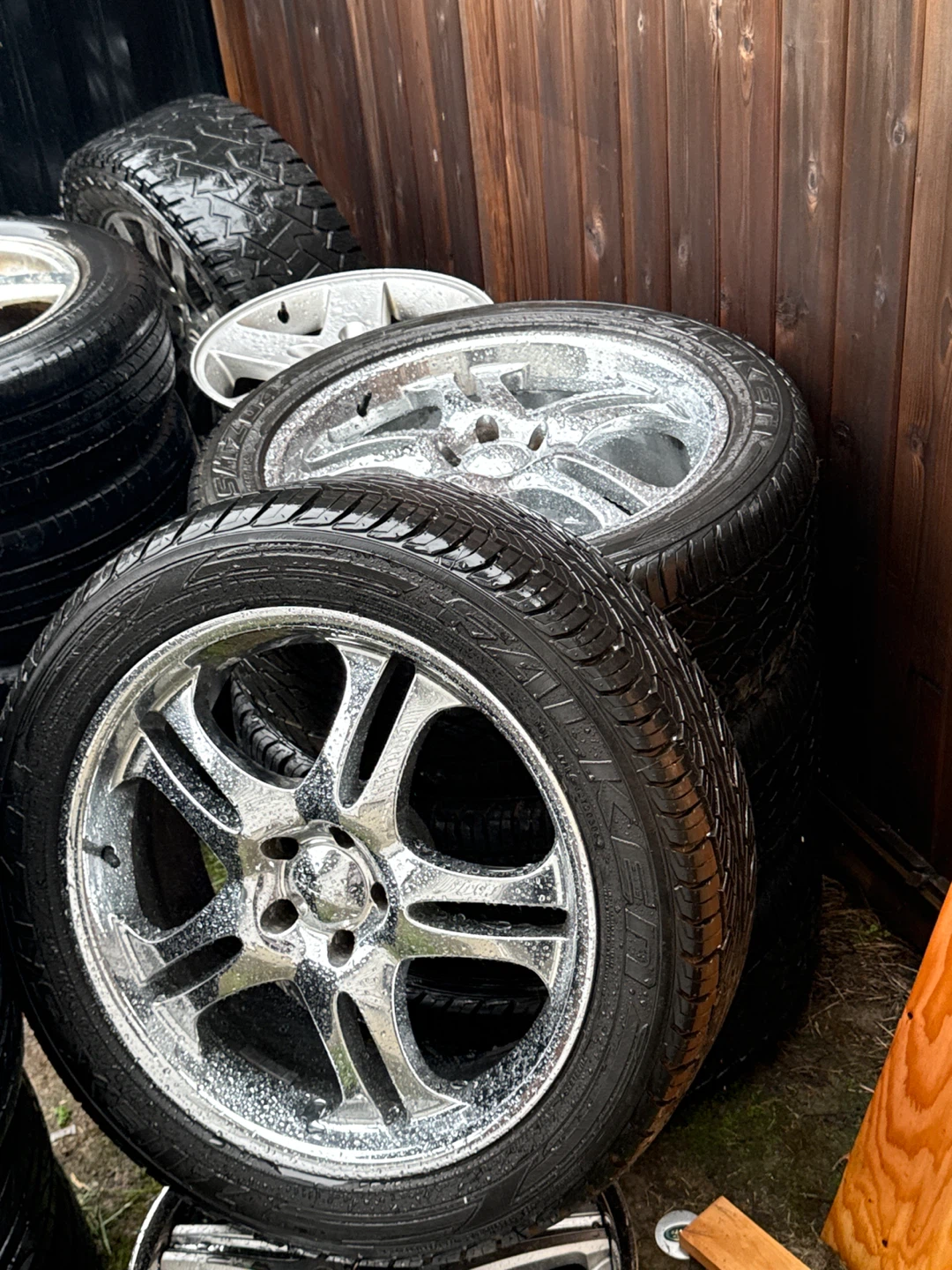 Chrome Alloy Wheels and Tires dodge charger