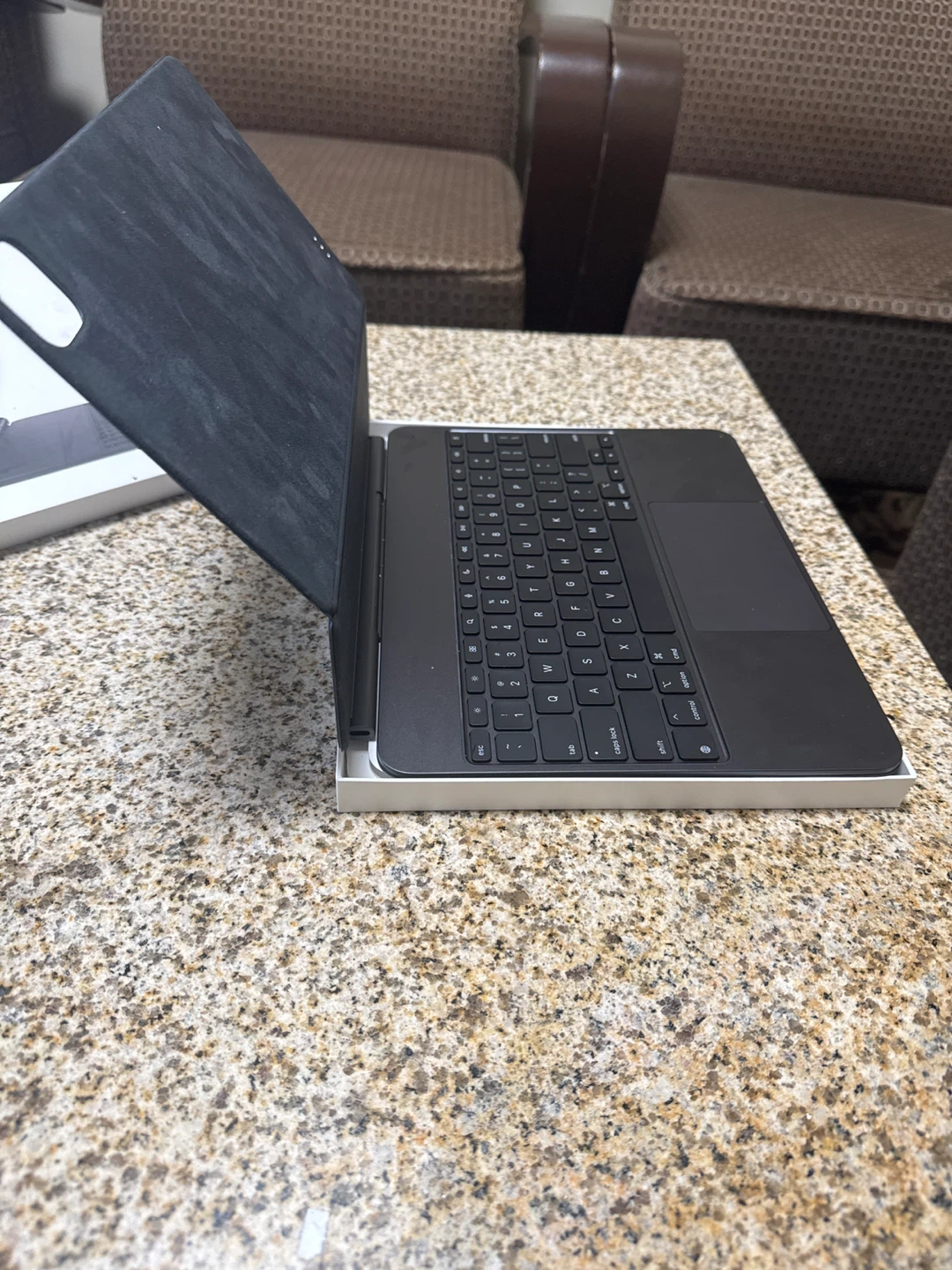 Apple Magic Keyboard for iPad Pro - photo 4